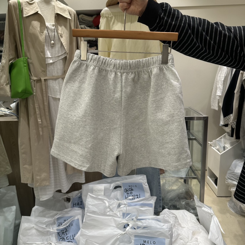 MELO韓國直郵女裝新款職業推薦26春夏熱賣人氣休閑時尚短褲MELO短褲