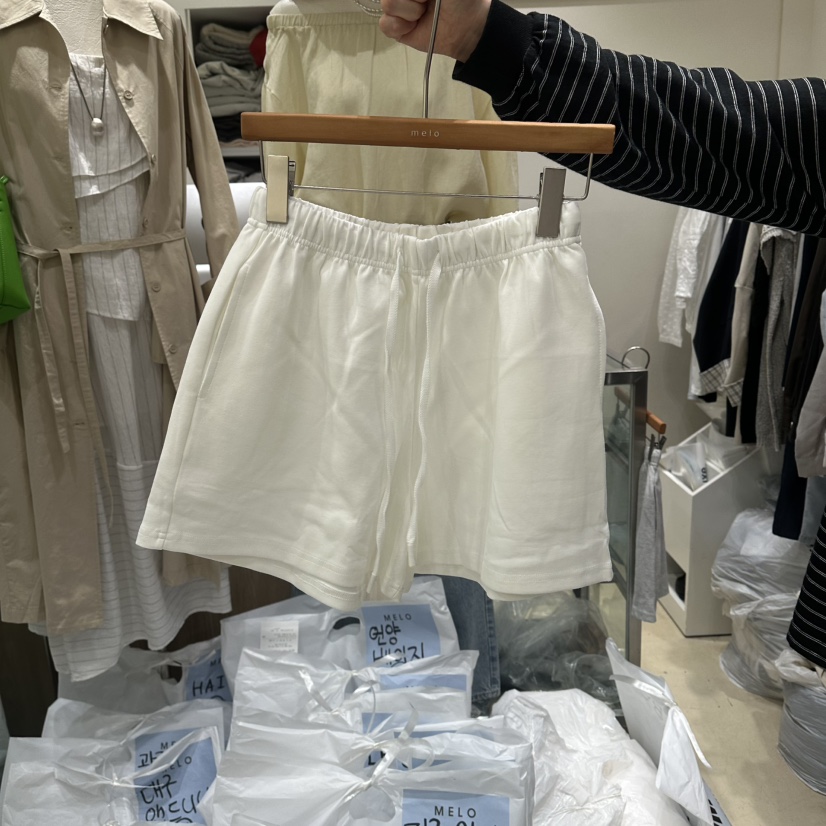 MELO韓國直郵女裝新款職業推薦26春夏熱賣人氣休閑時尚短褲MELO短褲圖色1