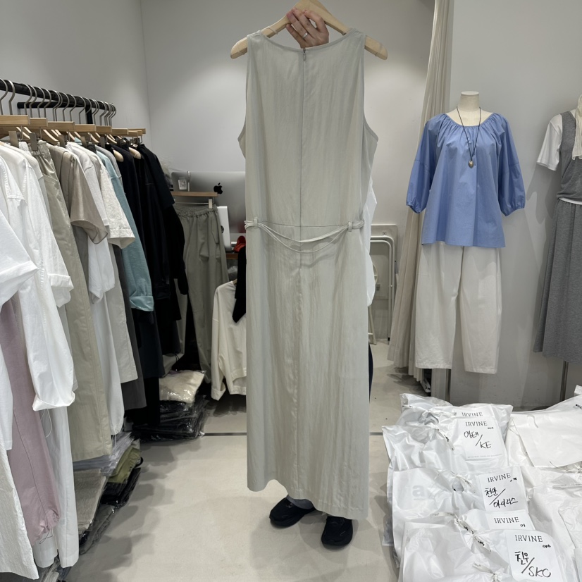 IRVINE韓國直郵實拍女士新品26春夏推薦職業時尚人氣連衣裙IRVINE連衣裙