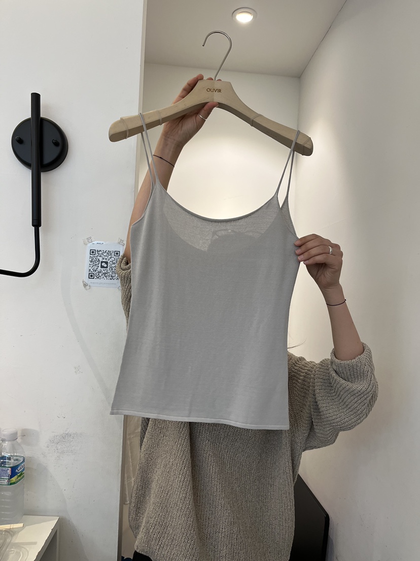 OUVIR韓國直郵女裝新款時尚休閑人氣職業26春夏推薦吊帶背心O.V.R/OUVIR吊帶/背心圖色1