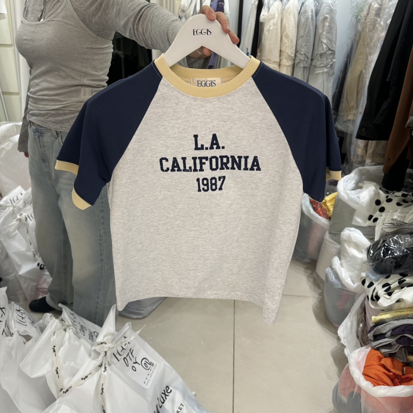 EGG IS韓國直郵實拍女裝新款時尚職業26春夏熱賣推薦T恤EGG IST恤圖色2