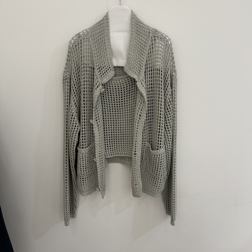 OVERTAKE韓國代購女士新款職業26春夏人氣針織衫不含內搭OVERTAKE針織衫圖色2