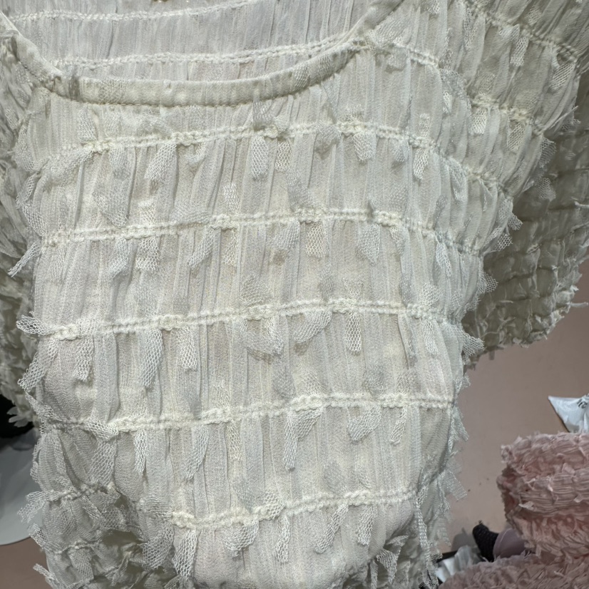 RUNWAY-런웨이韓國直郵女裝新款熱賣26春夏推薦襯衫蕾絲衫RUNWAY襯衫/蕾絲衫