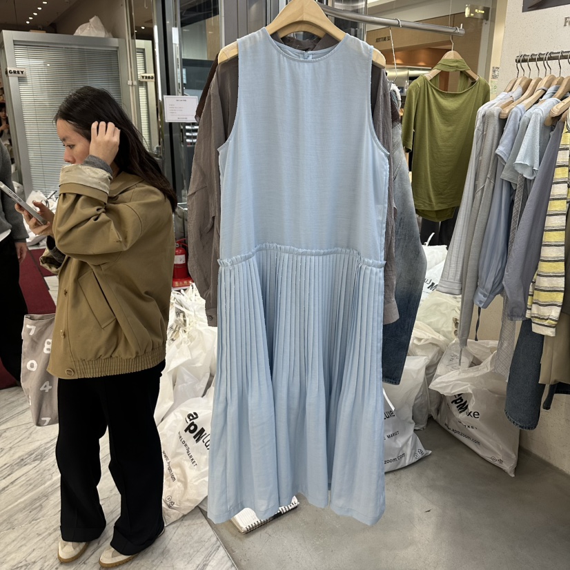 FOUNDATION韓國直郵實拍女裝新品26春夏推薦時尚熱賣連衣裙FOUNDATION連衣裙圖色2