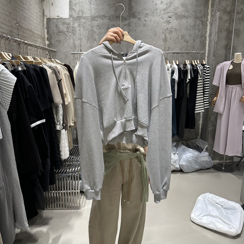 JUNI韓國東大門代購女士新款熱賣26春夏人氣職業衛衣連帽衫my juni衛衣圖色1