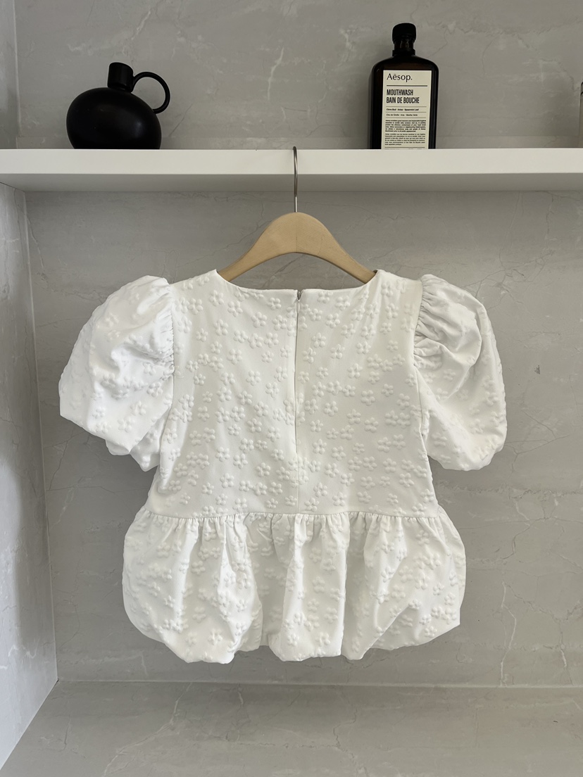 AMUSE SEOUL韓國直郵女裝新款職業推薦休閑時尚襯衫蕾絲衫AMUSE SEOUL襯衫/蕾絲衫