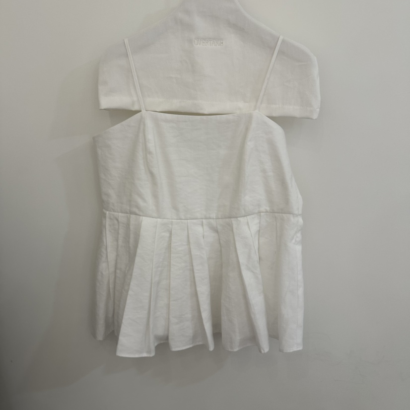 OVERTAKE韓國代購女裝新品26春夏推薦時尚職業吊帶背心褶裥OVERTAKE吊帶/背心圖色1