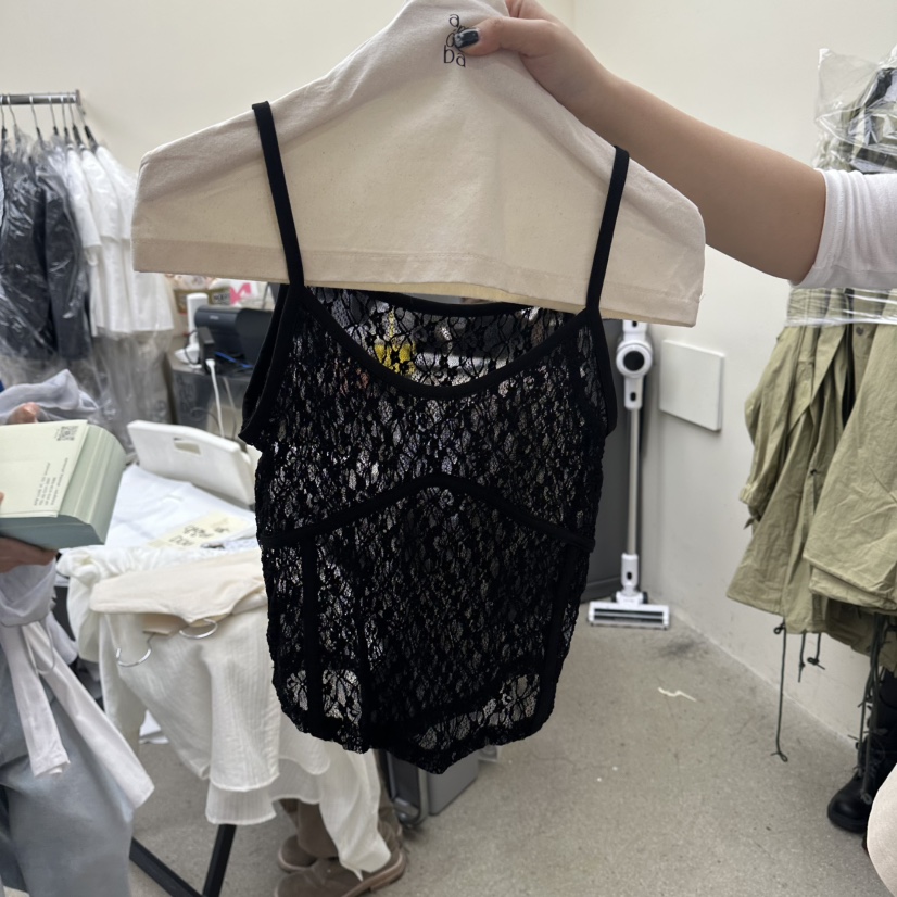 AMOEBA韓國代購女士新品休閑吊帶背心不含內搭小碎花蕾絲AMOEBA吊帶/背心圖色1