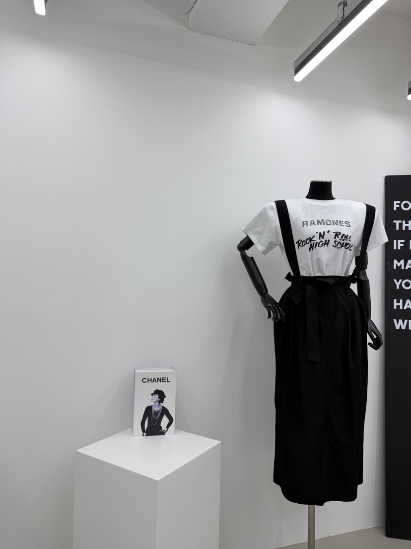 RED-A韓國直郵實拍女士新品人氣休閑職業26春夏推薦時尚T恤RED-AT恤