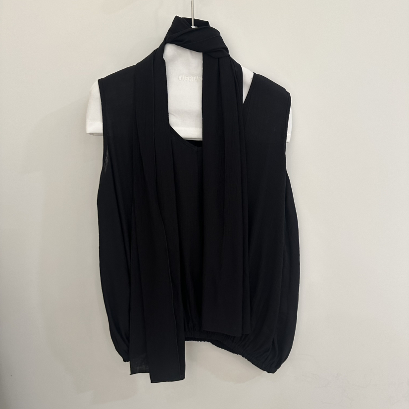 OVERTAKE韓國代購女士新品時尚26春夏熱賣吊帶背心含圍巾OVERTAKE吊帶/背心圖色4