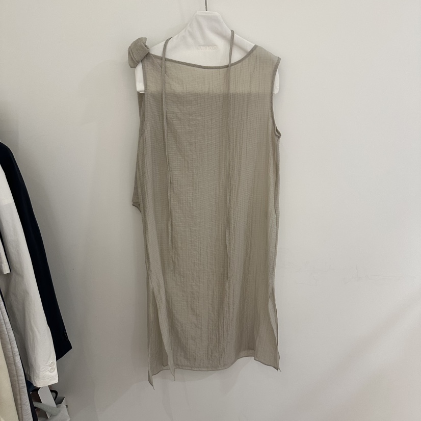 OVERTAKE韓國東大門直郵女裝新款熱賣時尚職業人氣連衣裙OVERTAKE連衣裙圖色2