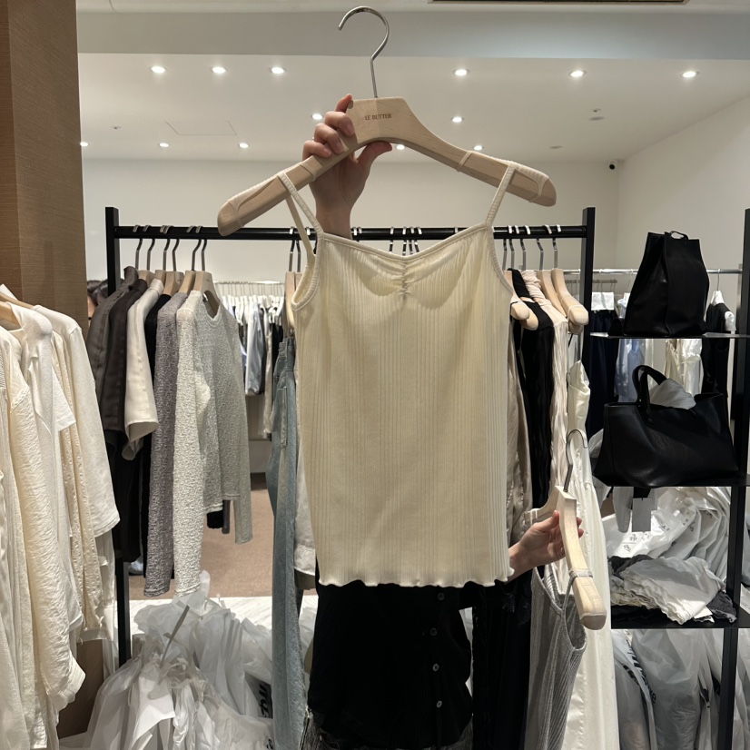 LE BUTTER韓國代購女士新款時尚職業熱賣26春夏吊帶背心LE BUTTER吊帶/背心圖色1