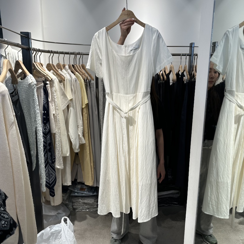 HABLE韓國東大門代購女裝新品人氣時尚推薦熱賣連衣裙含腰帶HABLE連衣裙圖色1