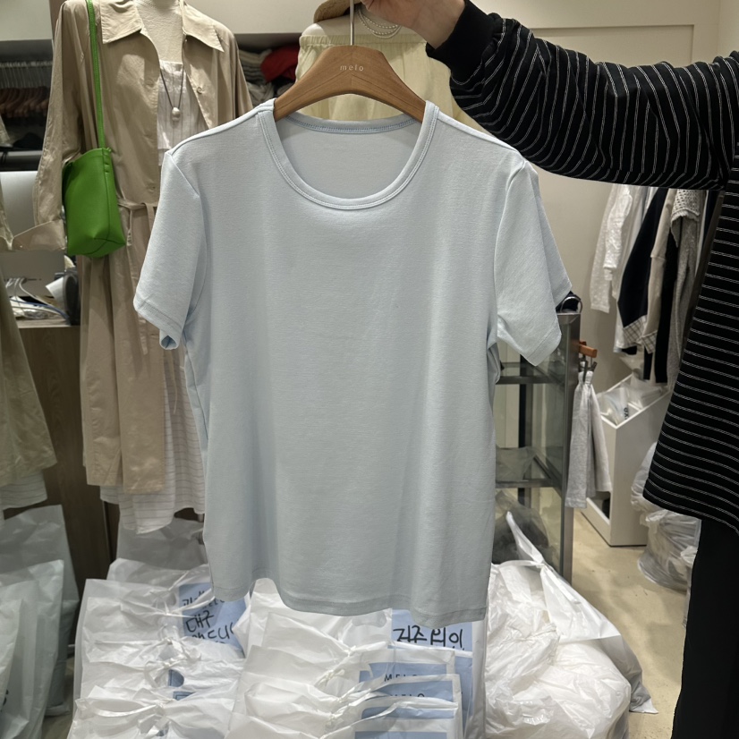 MELO韓國代購女士新品熱賣推薦人氣休閑26春夏時尚職業T恤MELOT恤圖色2