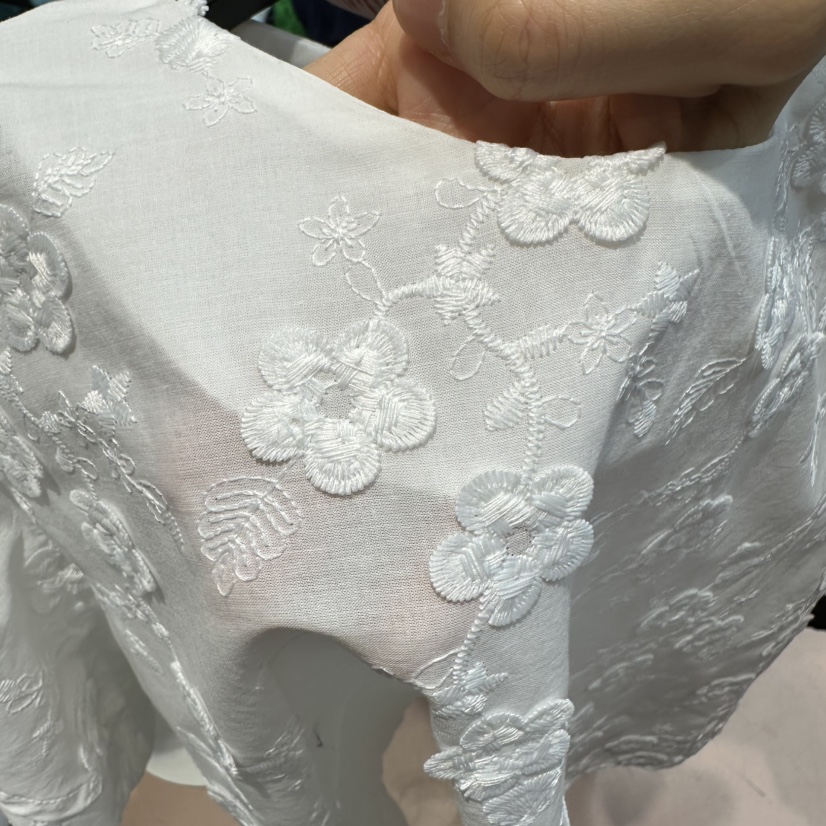 RUNWAY-런웨이韓國直郵女裝新款推薦熱賣26春夏襯衫蕾絲衫RUNWAY襯衫/蕾絲衫