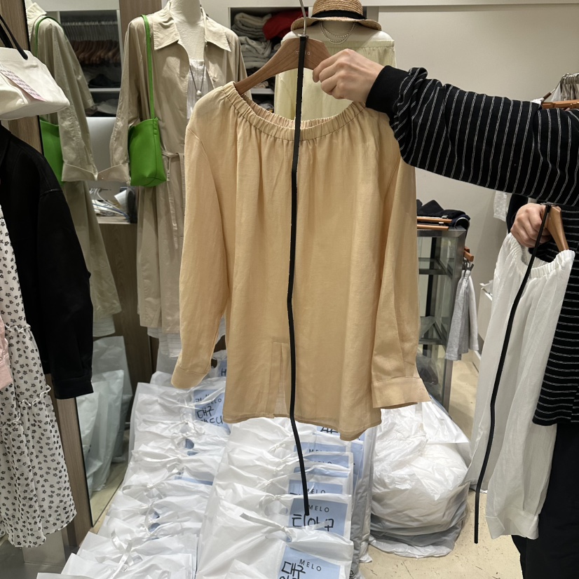 MELO韓國代購女裝新品時尚人氣襯衫蕾絲衫含腰帶露肩亞麻MELO襯衫/蕾絲衫圖色3