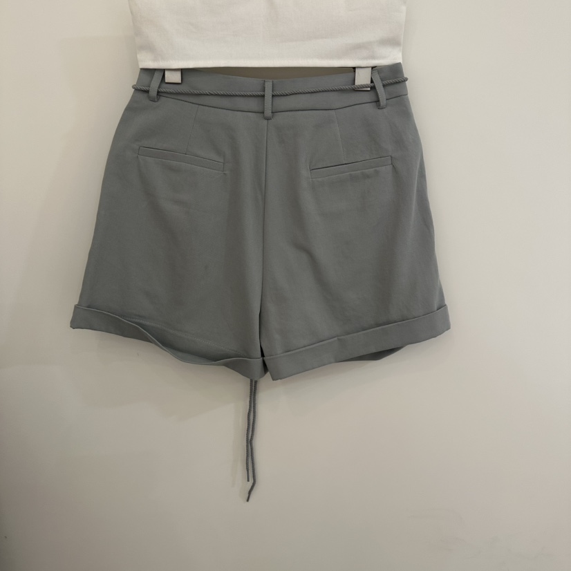 OVERTAKE韓國直郵女士新款時尚休閑職業熱賣人氣短褲含腰帶OVERTAKE短褲