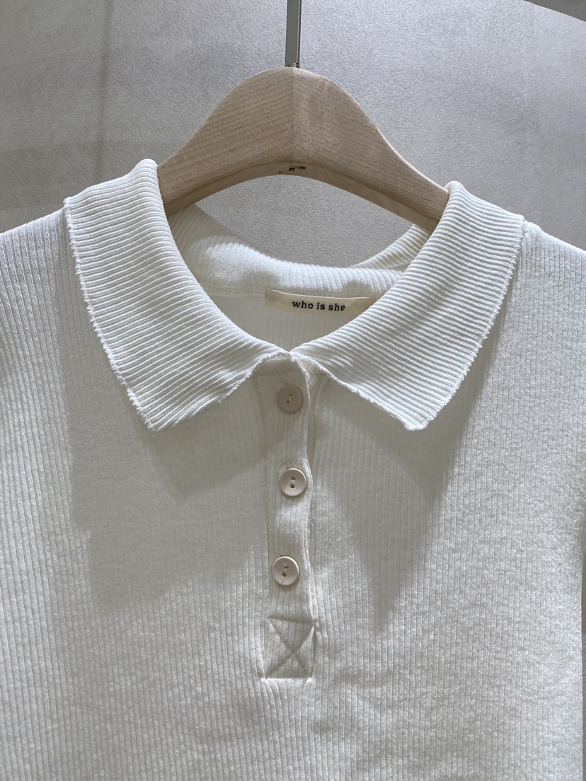 WHO IS SHE韓國東大門直郵女裝新款職業熱賣推薦長袖T恤WHO IS SHE長袖T恤