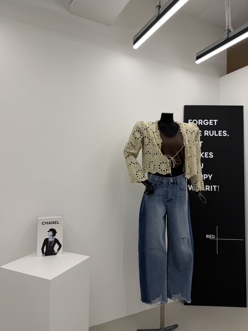 RED-A韓國直郵實拍女裝新品人氣襯衫蕾絲衫蕾絲開衫鏤空RED-A襯衫/蕾絲衫