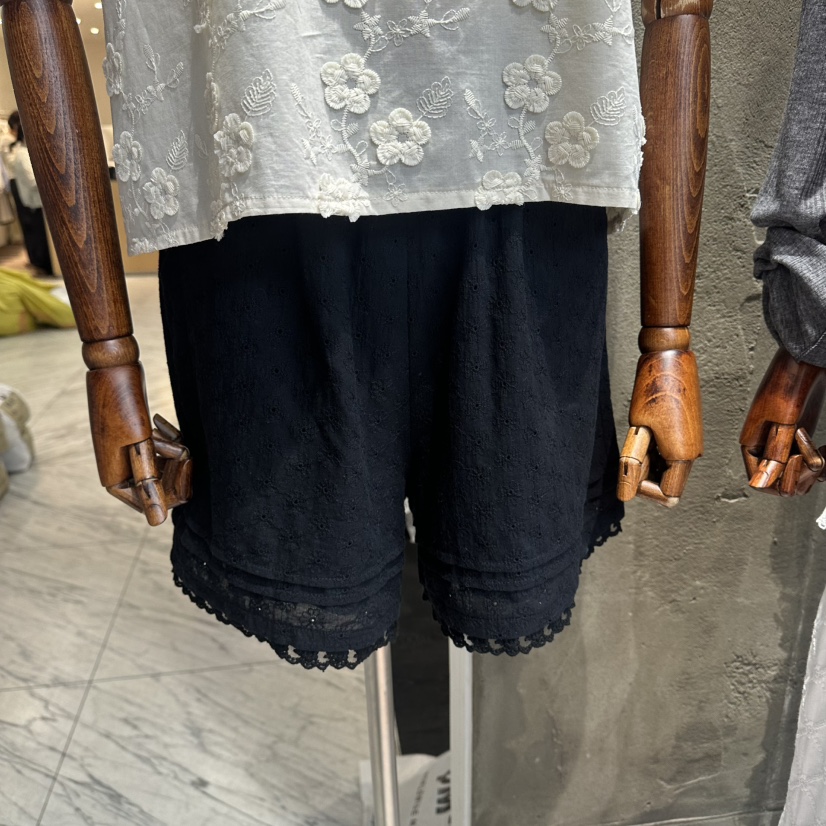 RUNWAY-런웨이韓國直郵實拍女士新款人氣休閑熱賣短褲褶裥RUNWAY短褲