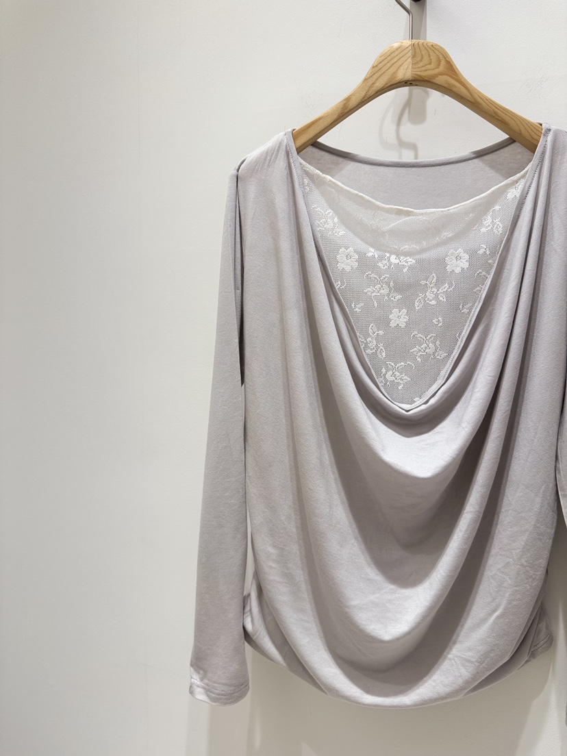 MELTED-P韓國直郵實拍女裝新款人氣職業時尚熱賣長袖T恤MELTED-P長袖T恤