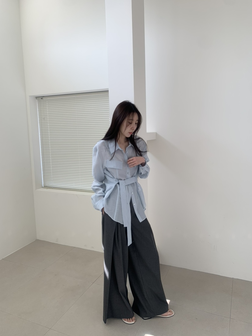 LE AVE韓國代購女士新品時尚熱賣26春夏人氣推薦襯衫蕾絲衫LE AVE襯衫/蕾絲衫