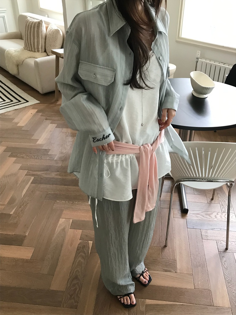 ESCHER韓國東大門代購女裝新品推薦熱賣休閑襯衫蕾絲衫刺繡ESCHER襯衫/蕾絲衫