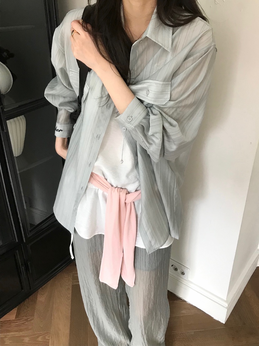 ESCHER韓國東大門代購女裝新品推薦熱賣休閑襯衫蕾絲衫刺繡ESCHER襯衫/蕾絲衫