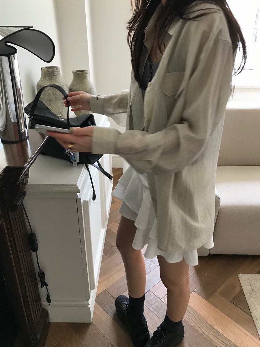 ESCHER韓國東大門代購女裝新品推薦熱賣休閑襯衫蕾絲衫刺繡ESCHER襯衫/蕾絲衫