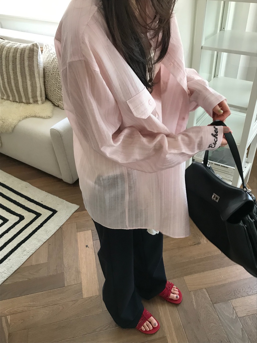 ESCHER韓國東大門代購女裝新品推薦熱賣休閑襯衫蕾絲衫刺繡ESCHER襯衫/蕾絲衫