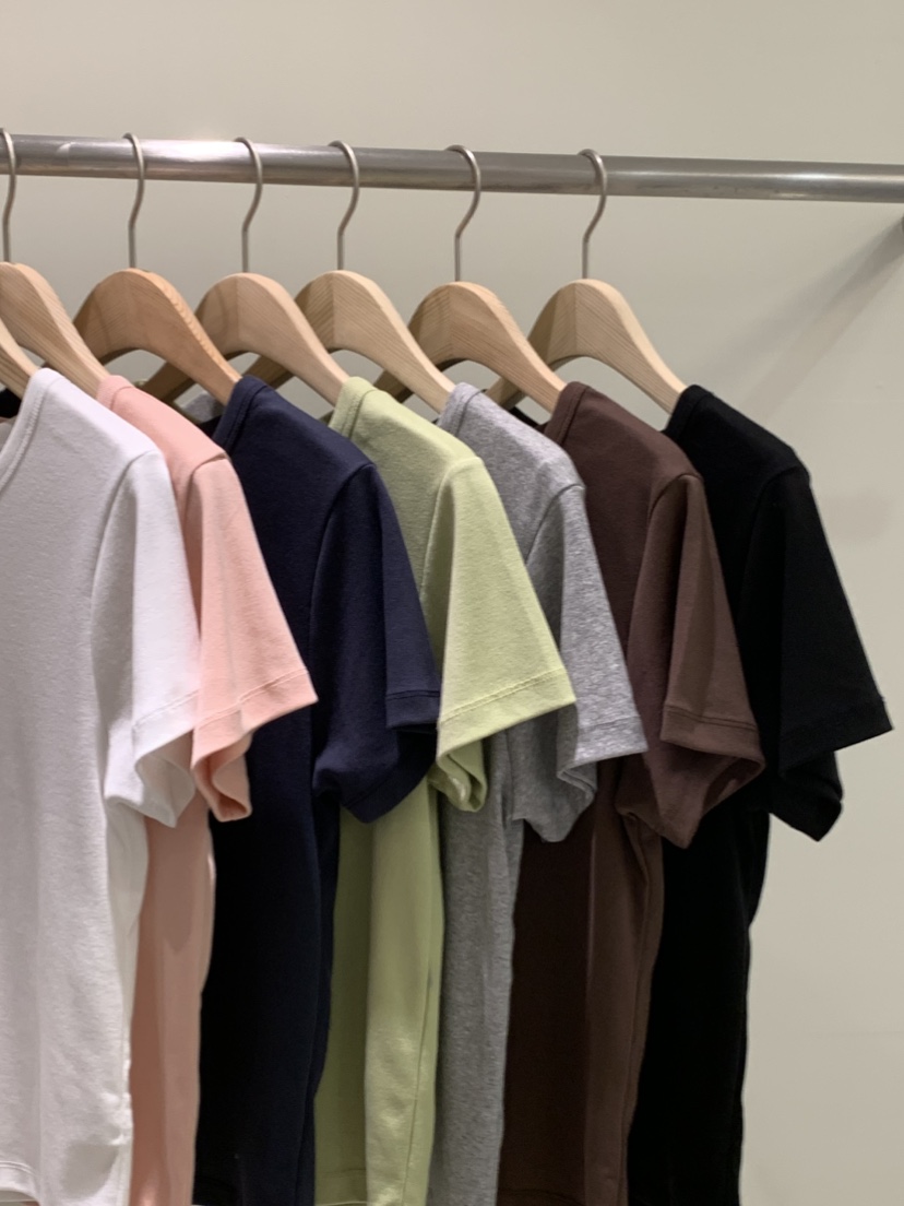 ZITTEN韓國直郵實拍女裝新品推薦熱賣時尚26春夏職業人氣T恤ZITTENT恤