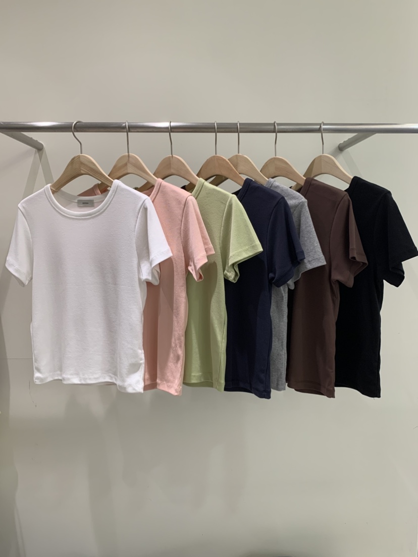 ZITTEN韓國直郵實拍女裝新品推薦熱賣時尚26春夏職業人氣T恤ZITTENT恤圖色7左二色