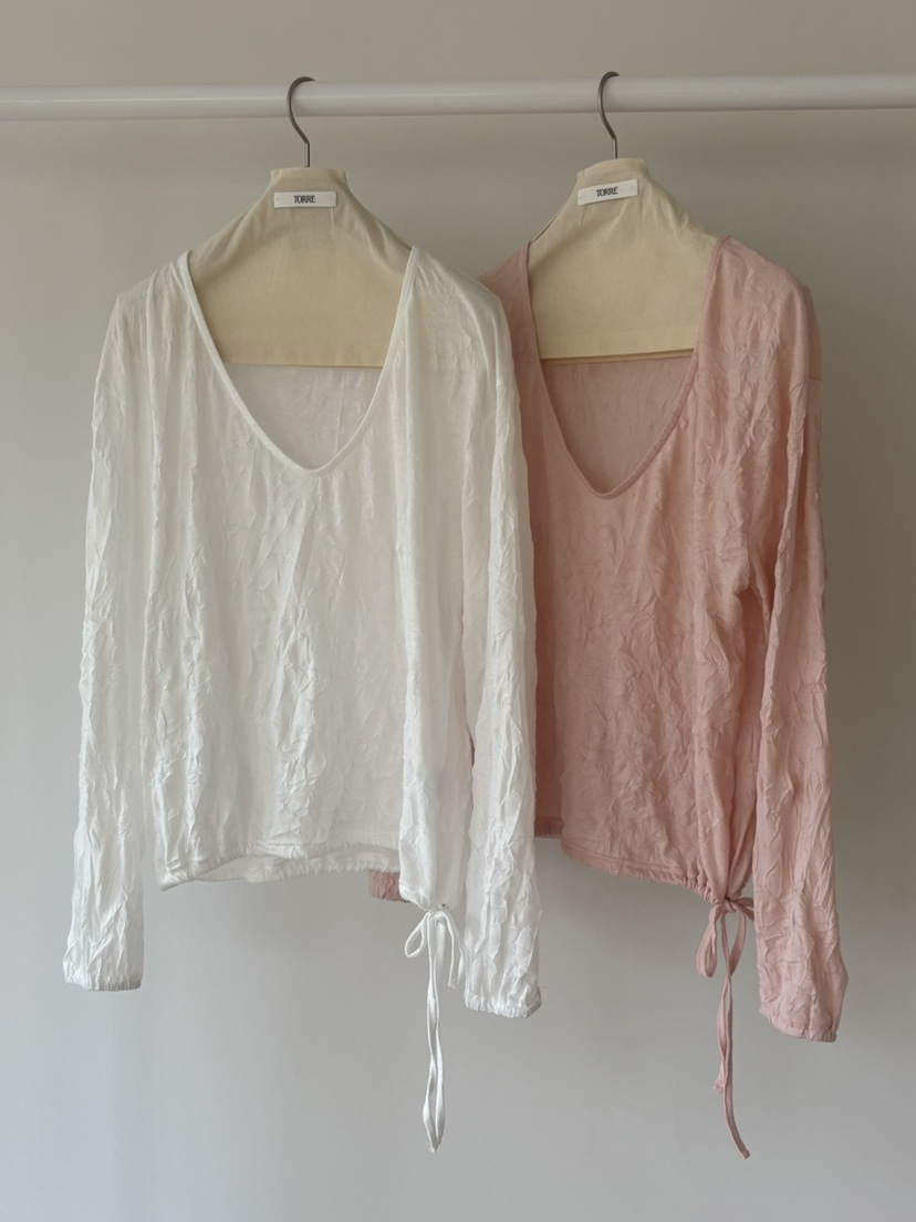 TORRE韓國直郵女士新品推薦休閑時尚人氣長袖T恤不含內搭V領TORRE長袖T恤