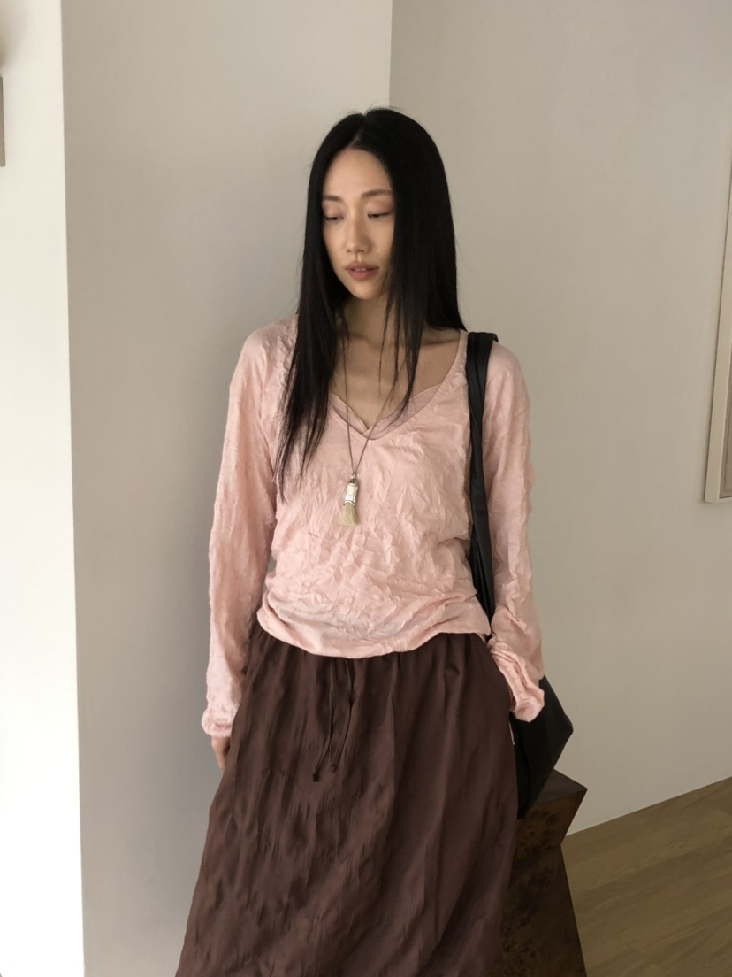 TORRE韓國直郵女士新品推薦休閑時尚人氣長袖T恤不含內搭V領TORRE長袖T恤