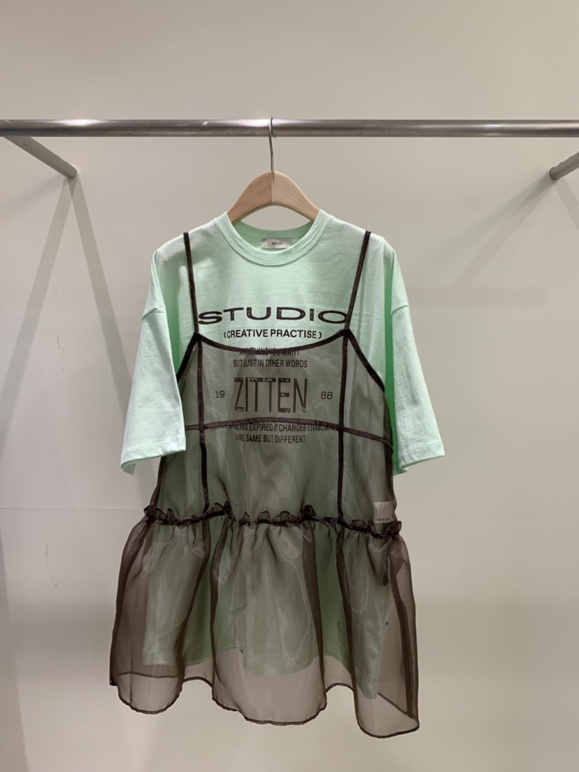 ZITTEN韓國直郵實拍女裝新品時尚熱賣推薦休閑26春夏職業T恤ZITTENT恤