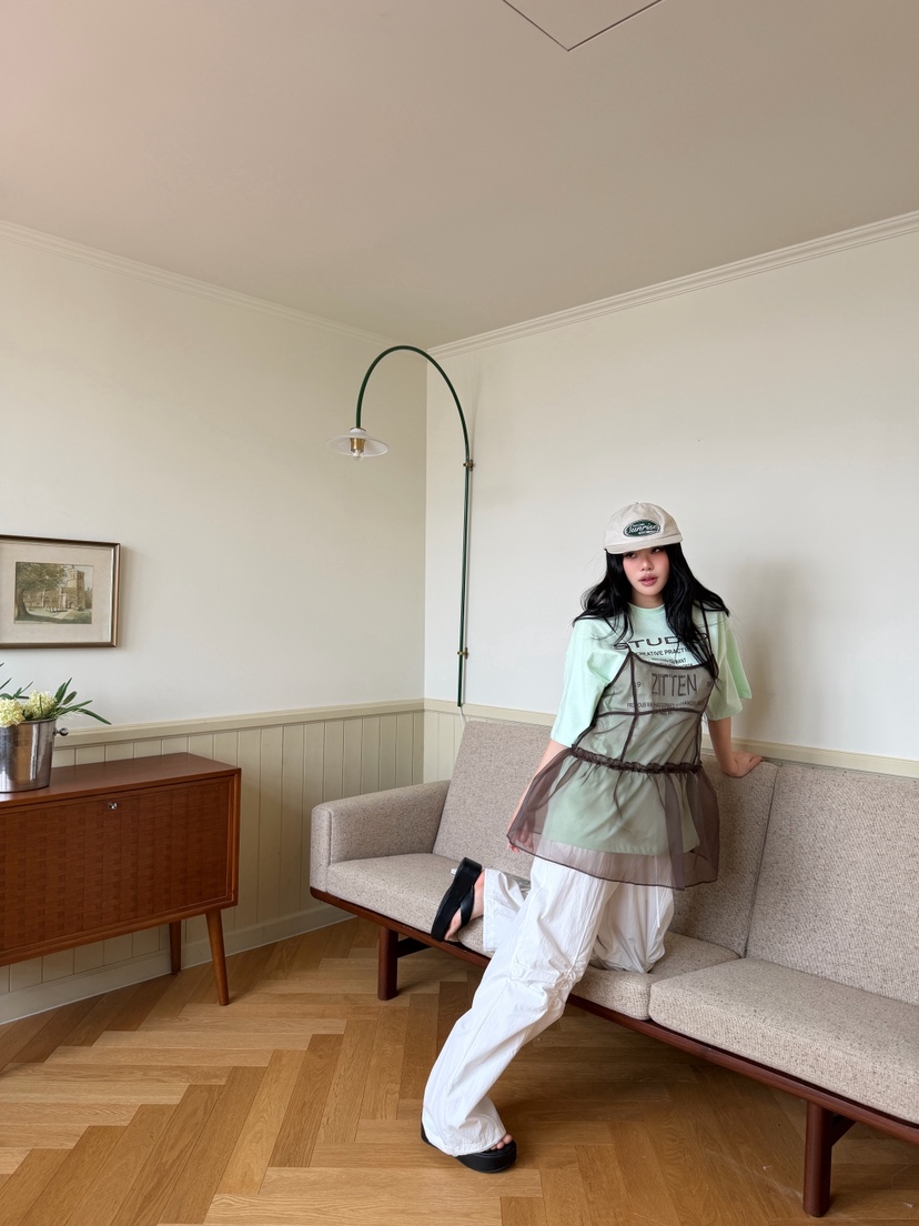 ZITTEN韓國直郵實拍女裝新品時尚熱賣推薦休閑26春夏職業T恤ZITTENT恤