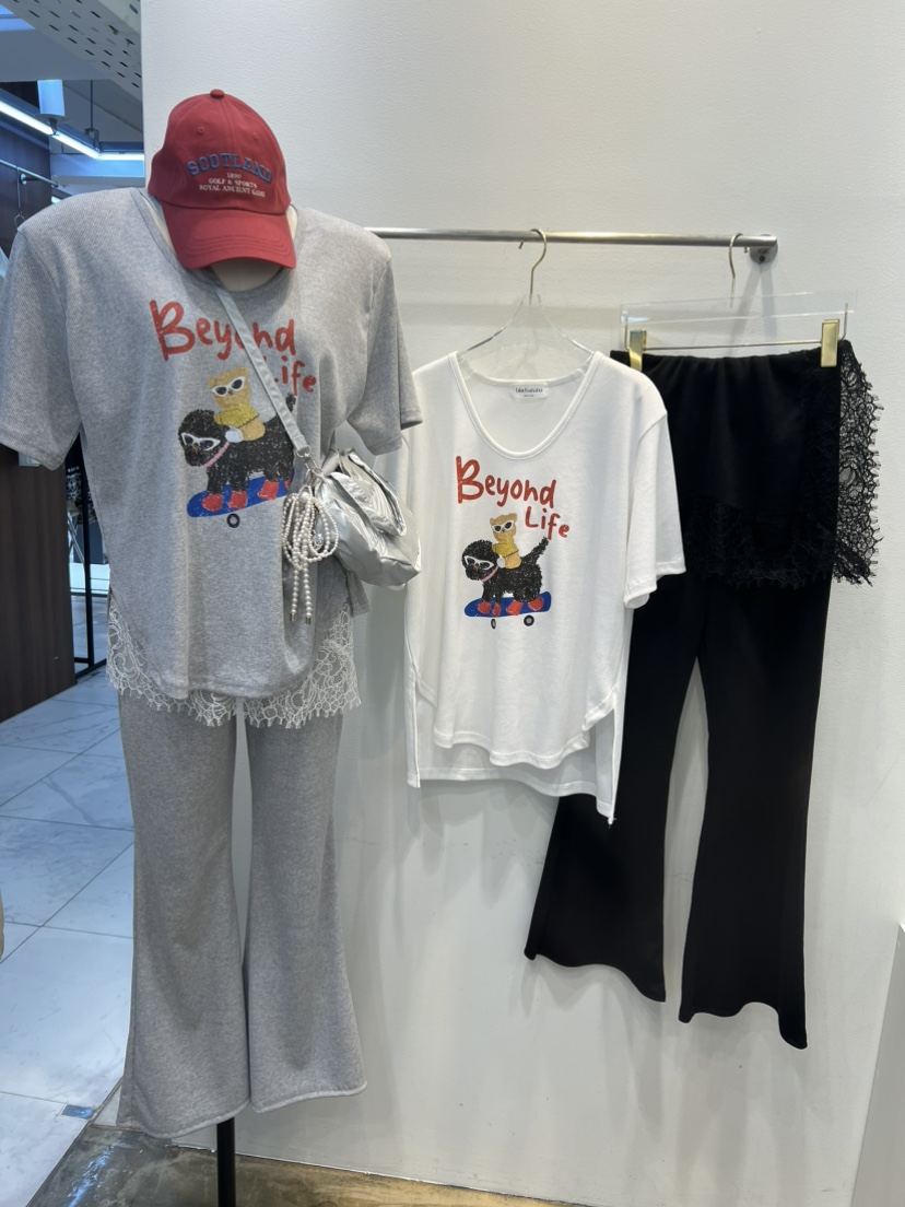 BLUE BANANA韓國代購女士新款推薦人氣休閑職業T恤不含項鏈BLUE BANANAT恤