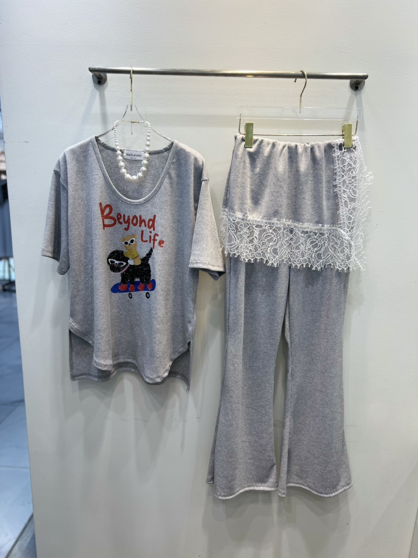 BLUE BANANA韓國代購女士新款推薦人氣休閑職業T恤不含項鏈BLUE BANANAT恤