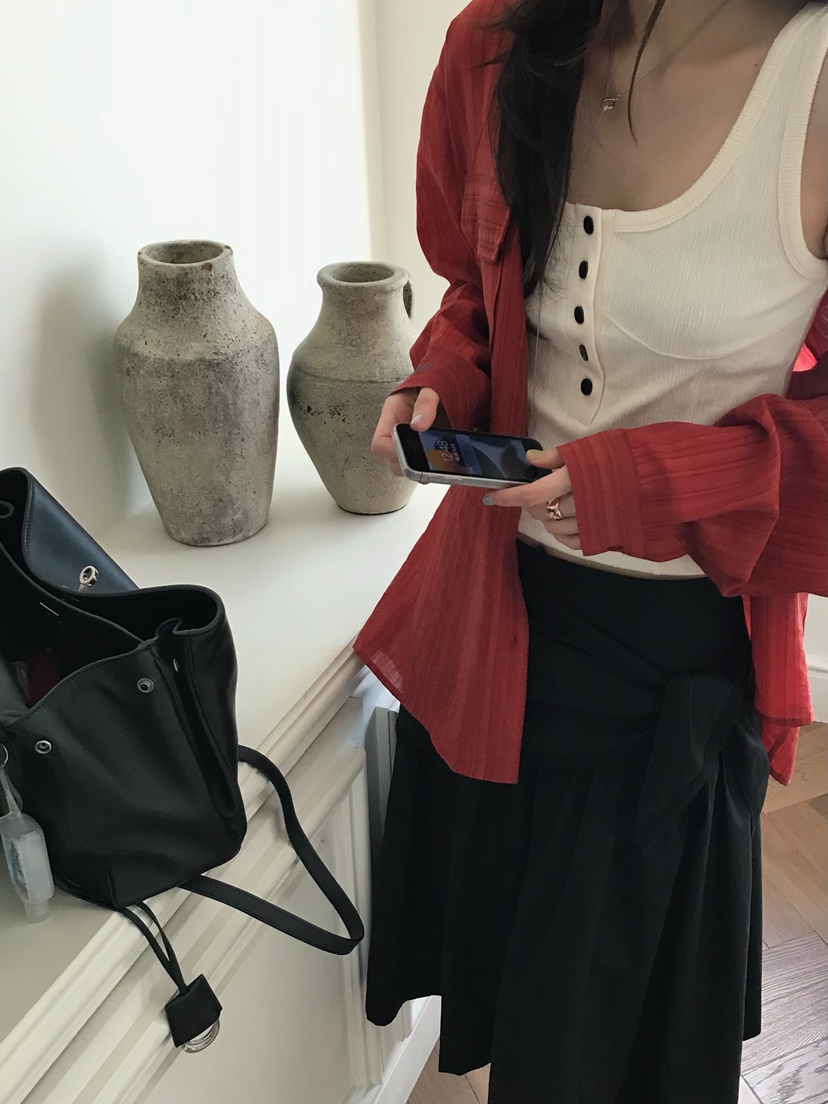 ESCHER韓國直郵實拍女裝新品人氣26春夏休閑時尚吊帶背心ESCHER吊帶/背心