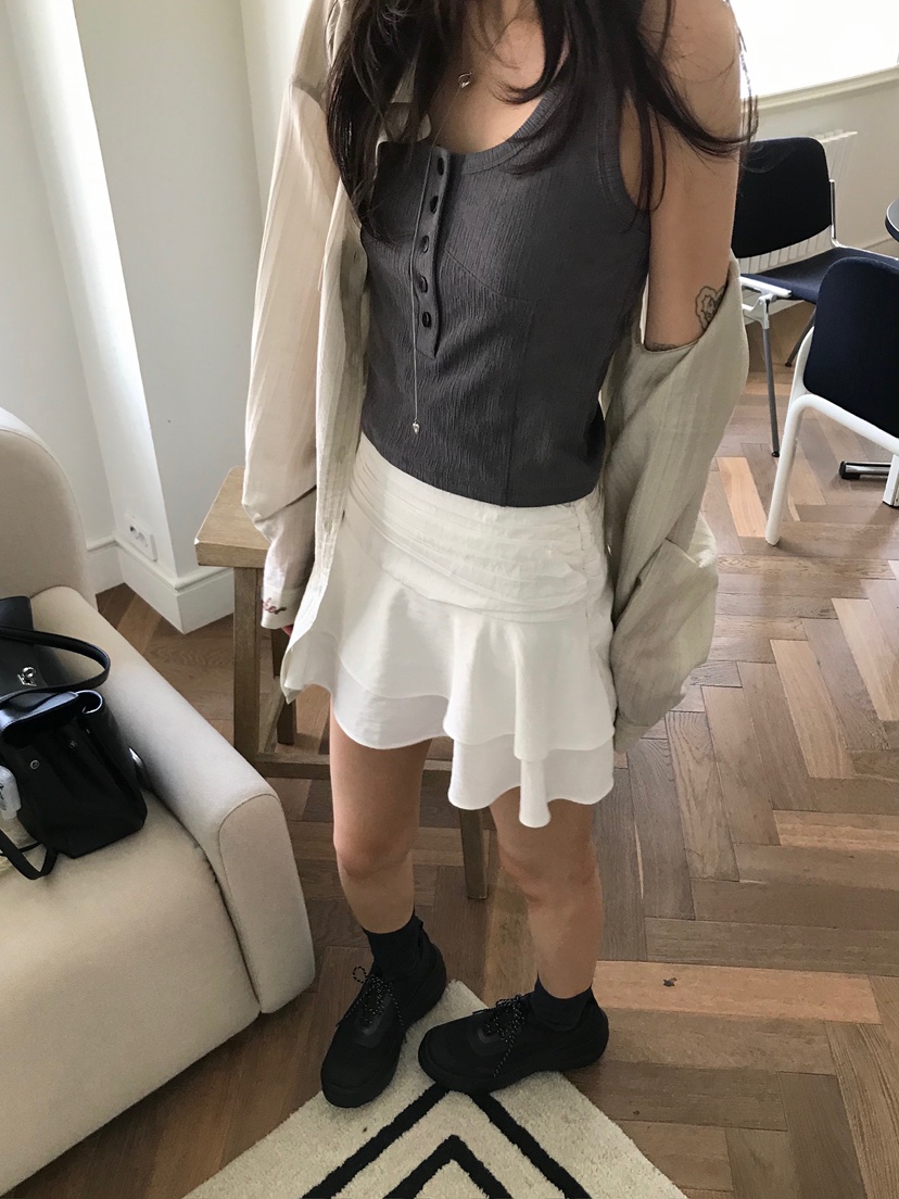 ESCHER韓國直郵實拍女裝新品人氣26春夏休閑時尚吊帶背心ESCHER吊帶/背心