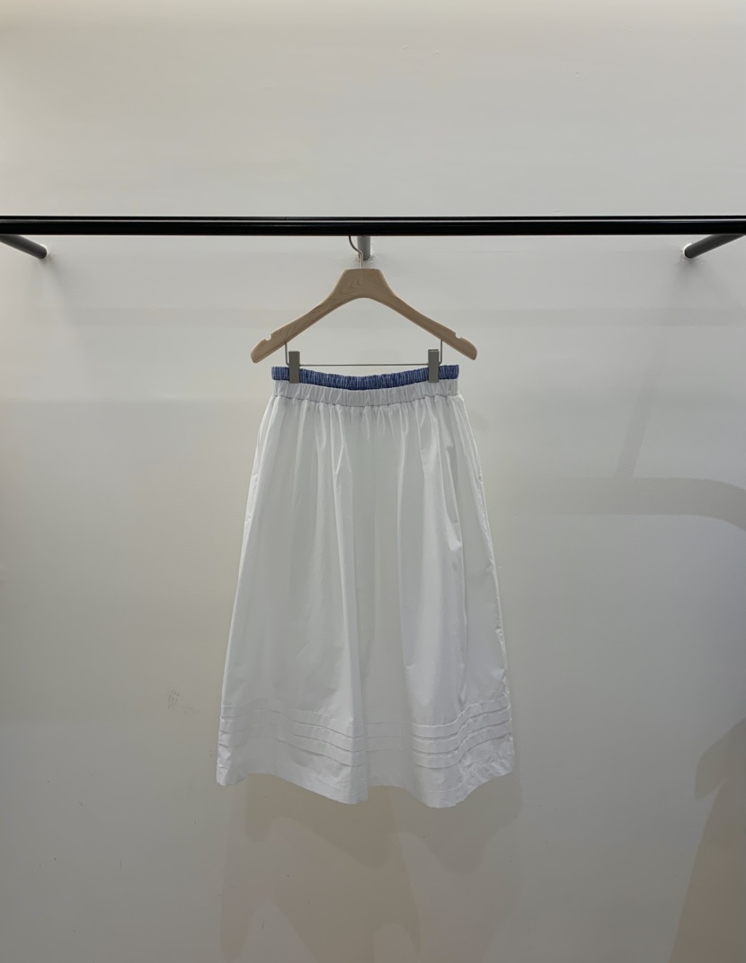 LA CREME韓國東大門直郵女士新款推薦熱賣時尚長裙格紋褶裥LA CREME長裙