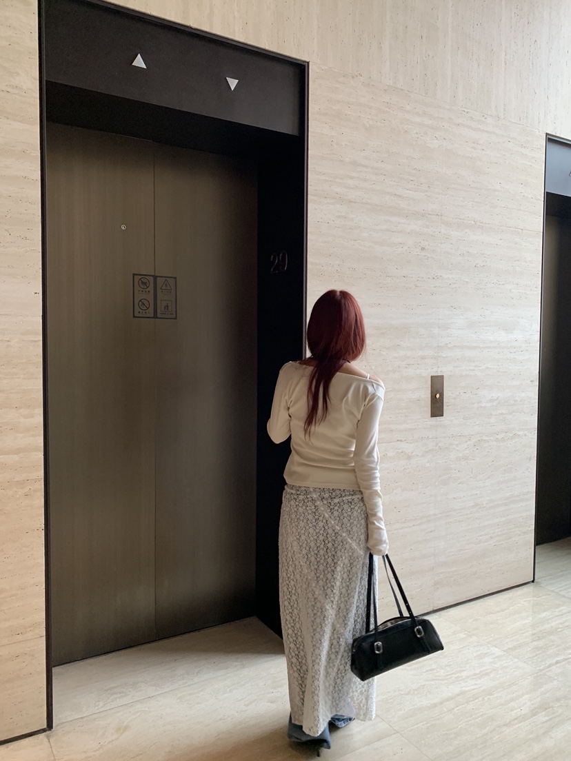 SUNDER MARKET韓國東大門代購女裝新品時尚職業26春夏長裙SUNDER MARKET長裙