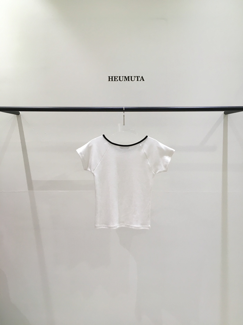 HEUMUTA韓國直郵實拍女裝新款休閑人氣熱賣職業推薦時尚T恤HEUMUTAT恤