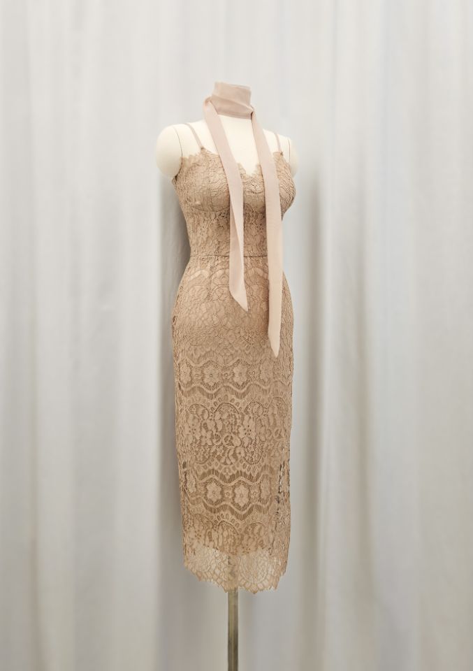 HIGH HEELS韓國東大門直郵女裝新品推薦連衣裙含腰帶圍巾HIGH HEELS連衣裙