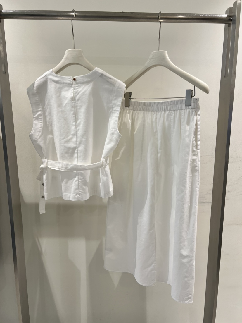 MENTOR韓國直郵實拍女裝新品時尚26春夏休閑人氣套裝含腰帶MENTOR套裝