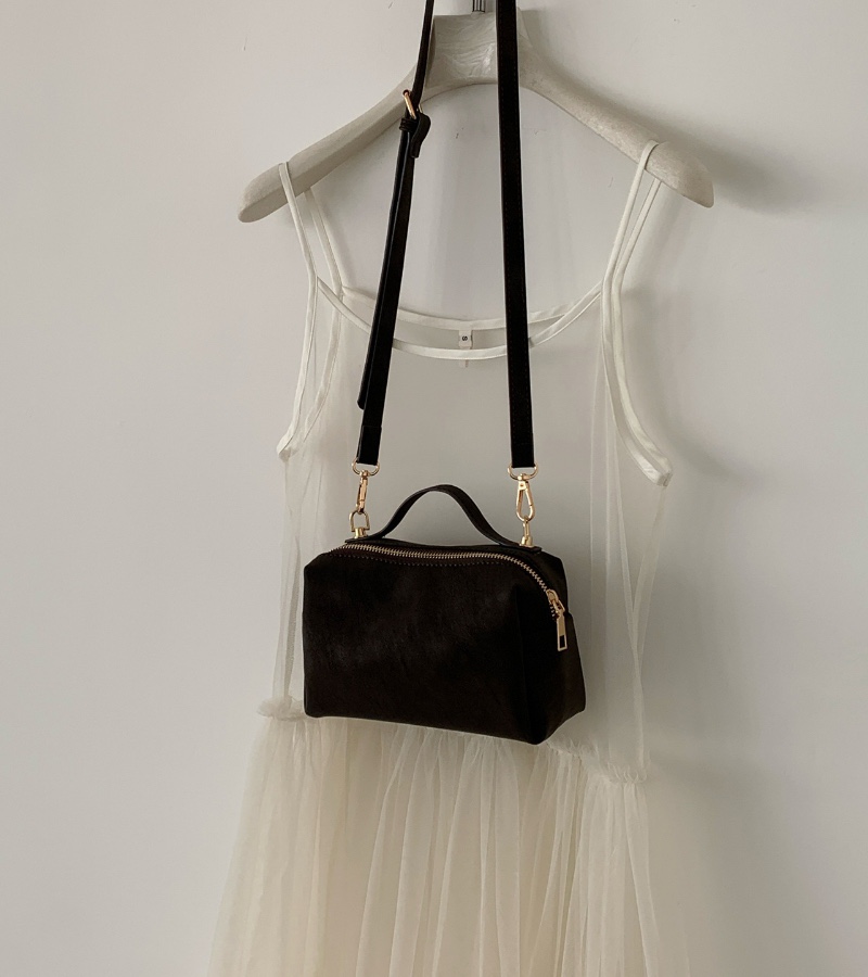 POSH BLUE韓國直郵實拍女裝新款熱賣推薦單肩斜跨包麂皮POSH BLUE單肩/斜跨包