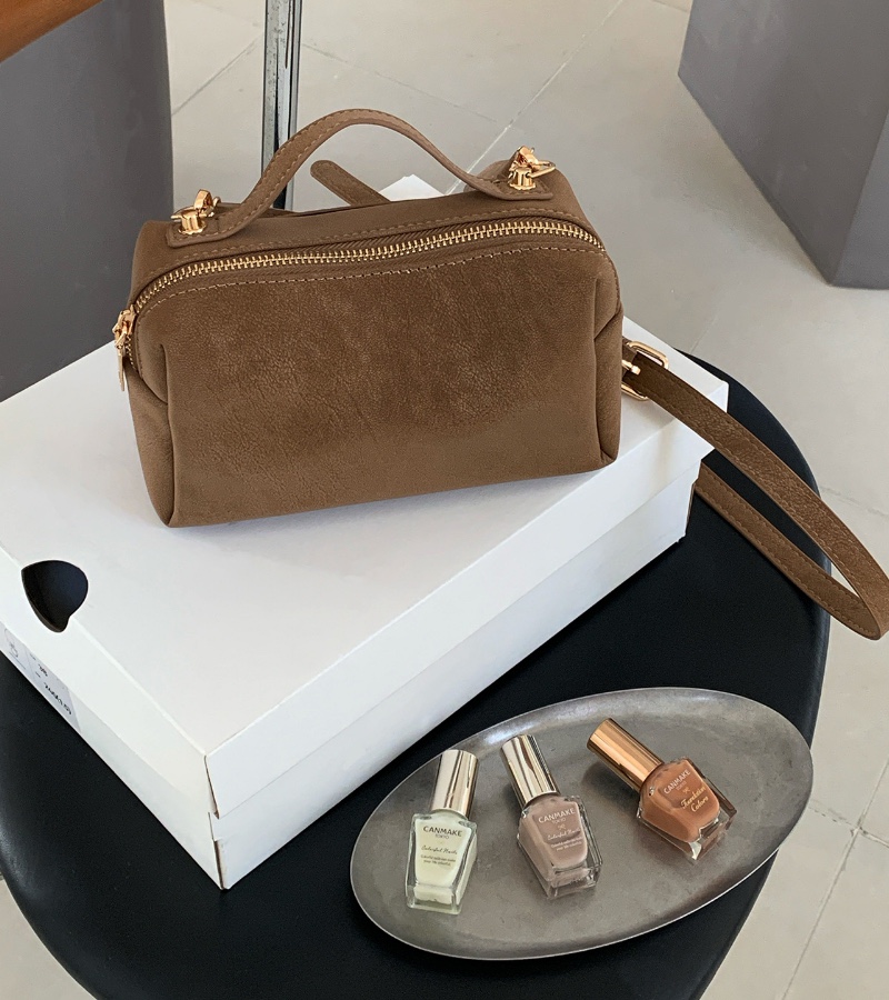 POSH BLUE韓國直郵實拍女裝新款熱賣推薦單肩斜跨包麂皮POSH BLUE單肩/斜跨包