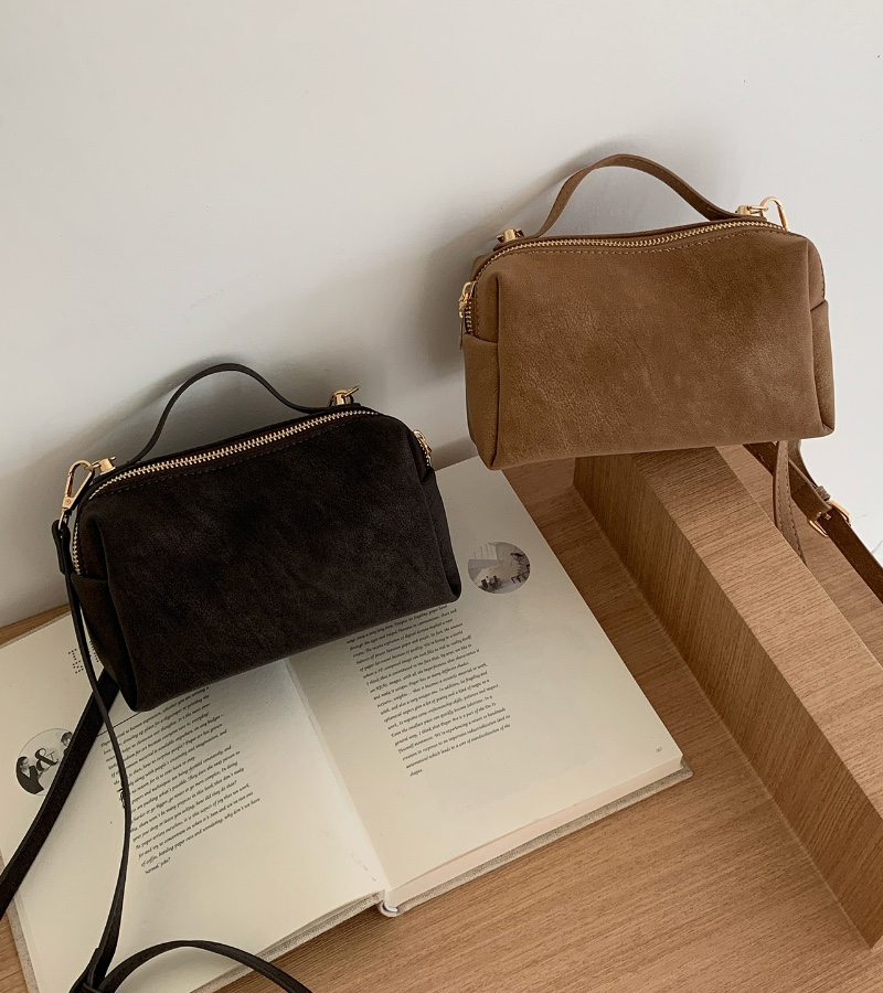 POSH BLUE韓國直郵實拍女裝新款熱賣推薦單肩斜跨包麂皮POSH BLUE單肩/斜跨包