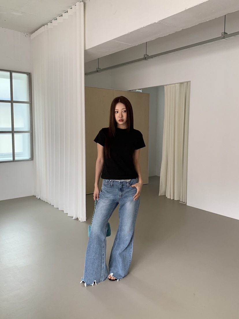 SUNDER MARKET東大門代購女裝新品推薦職業時尚熱賣26春夏T恤SUNDER MARKETT恤