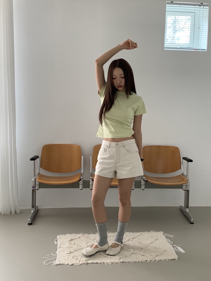 SUNDER MARKET東大門代購女裝新品推薦職業時尚熱賣26春夏T恤SUNDER MARKETT恤